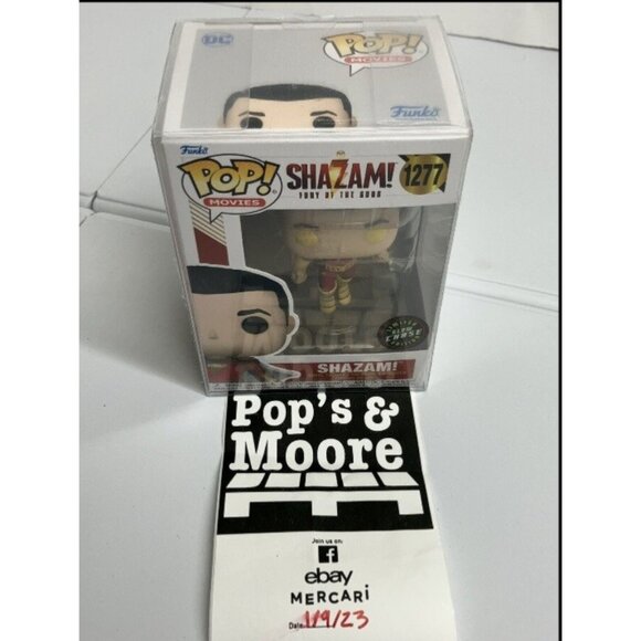 Funko Pop! DC: Shazam! 1277 Glow In The Dark Chase Vinyl Figure With Protector - Picture 10 of 11